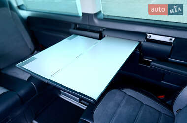 Минивэн Volkswagen Multivan 2020 в 