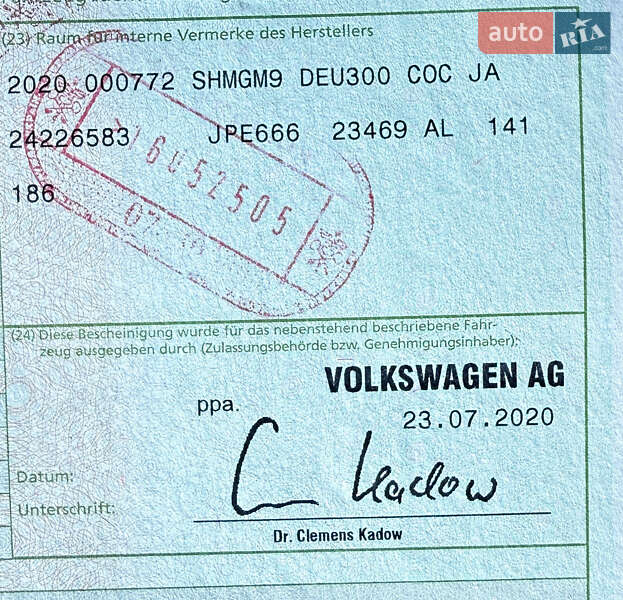 Мінівен Volkswagen Multivan 2020 в Чернівцях