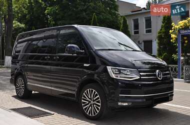 Минивэн Volkswagen Multivan 2015 в 