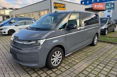 Минивэн Volkswagen Multivan 2023 в Черновцах
