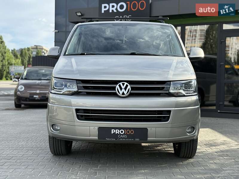 Мінівен Volkswagen Multivan 2011 в Києві