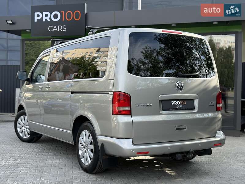 Мінівен Volkswagen Multivan 2011 в Києві
