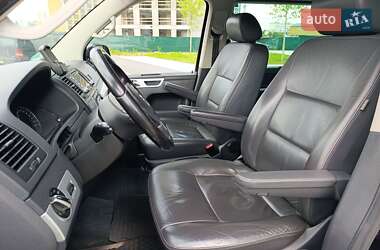 Мінівен Volkswagen Multivan 2012 в 