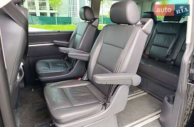 Мінівен Volkswagen Multivan 2012 в 