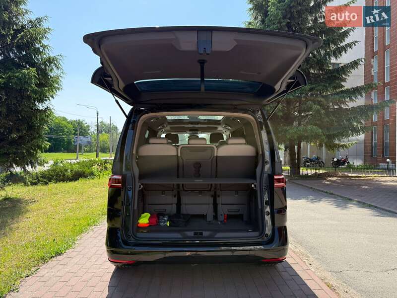 Минивэн Volkswagen Multivan 2023 в Черкассах