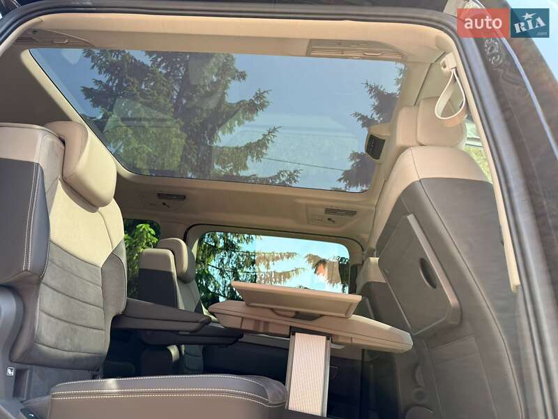 Минивэн Volkswagen Multivan 2023 в Черкассах