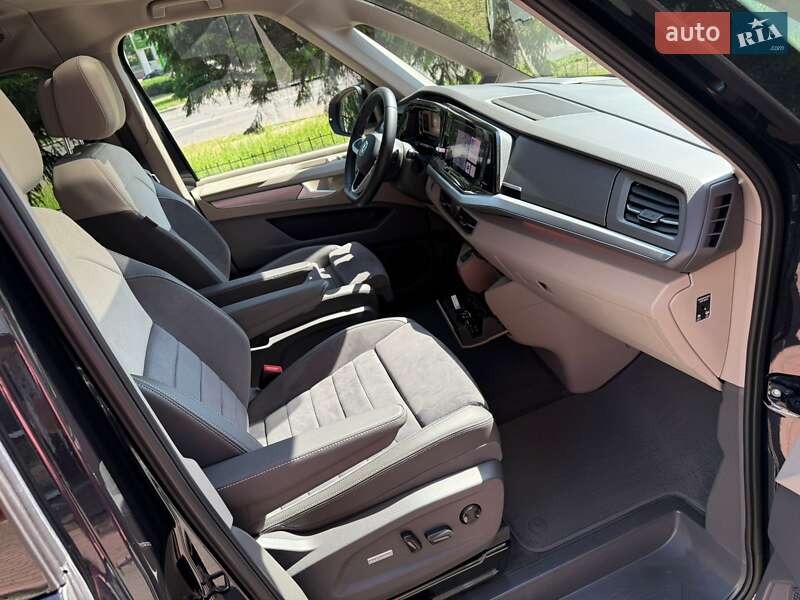 Минивэн Volkswagen Multivan 2023 в Черкассах
