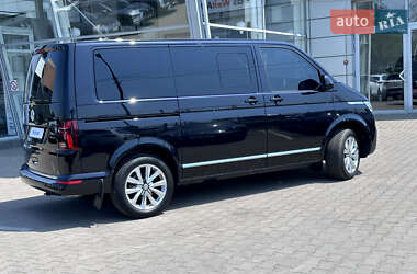 Минивэн Volkswagen Multivan 2023 в 