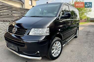 Минивэн Volkswagen Multivan 2009 в Казатине