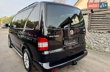 Минивэн Volkswagen Multivan 2009 в 
