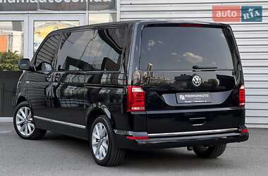 Минивэн Volkswagen Multivan 2016 в 
