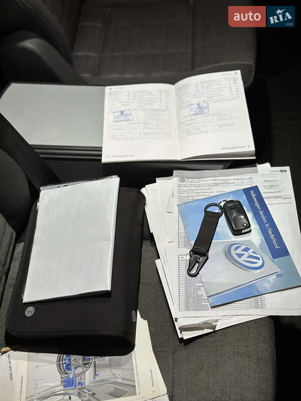 Минивэн Volkswagen Multivan 2006 в Харькове