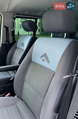 Минивэн Volkswagen Multivan 2008 в 