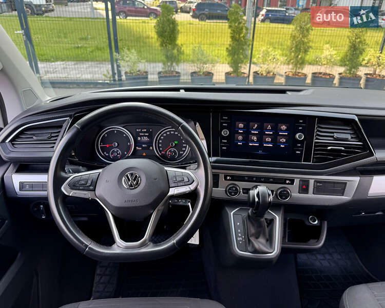 Мінівен Volkswagen Multivan 2020 в Києві