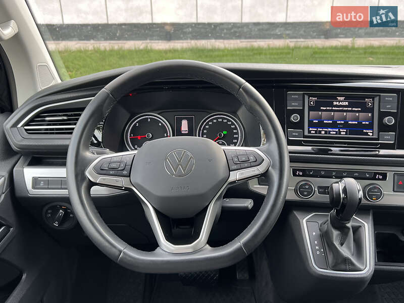 Минивэн Volkswagen Multivan 2020 в Киеве