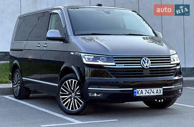 Минивэн Volkswagen Multivan 2020 в 