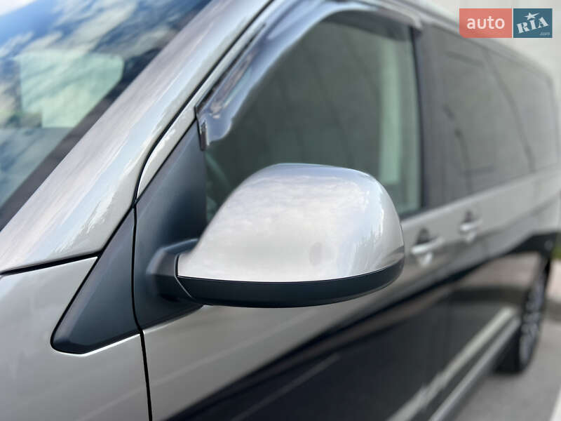 Минивэн Volkswagen Multivan 2020 в Киеве