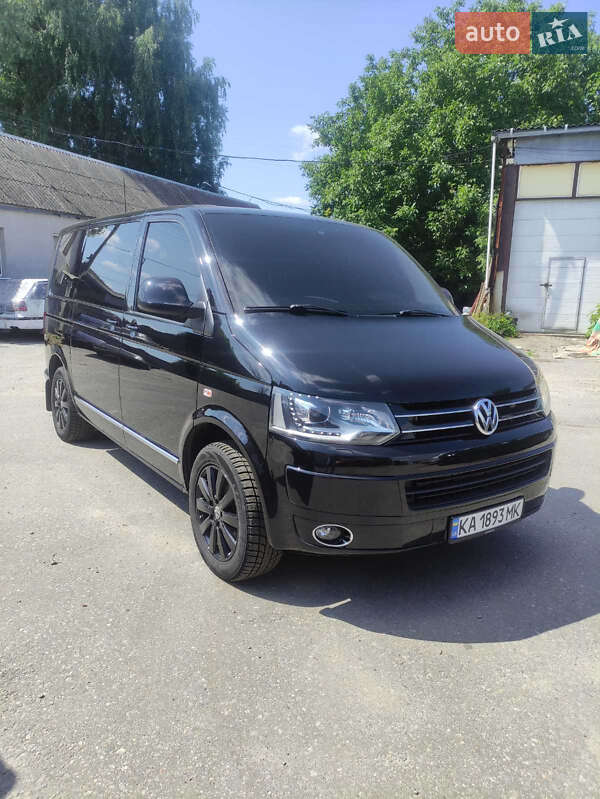 Минивэн Volkswagen Multivan 2012 в Броварах