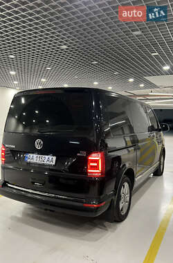 Минивэн Volkswagen Multivan 2016 в 
