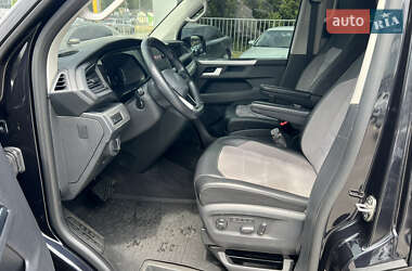 Минивэн Volkswagen Multivan 2021 в 