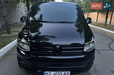 Минивэн Volkswagen Multivan 2016 в 