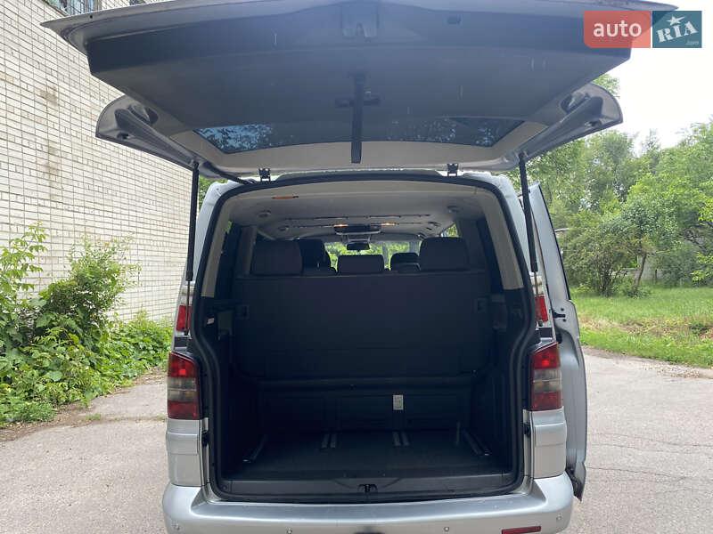 Минивэн Volkswagen Multivan 2006 в Черкассах