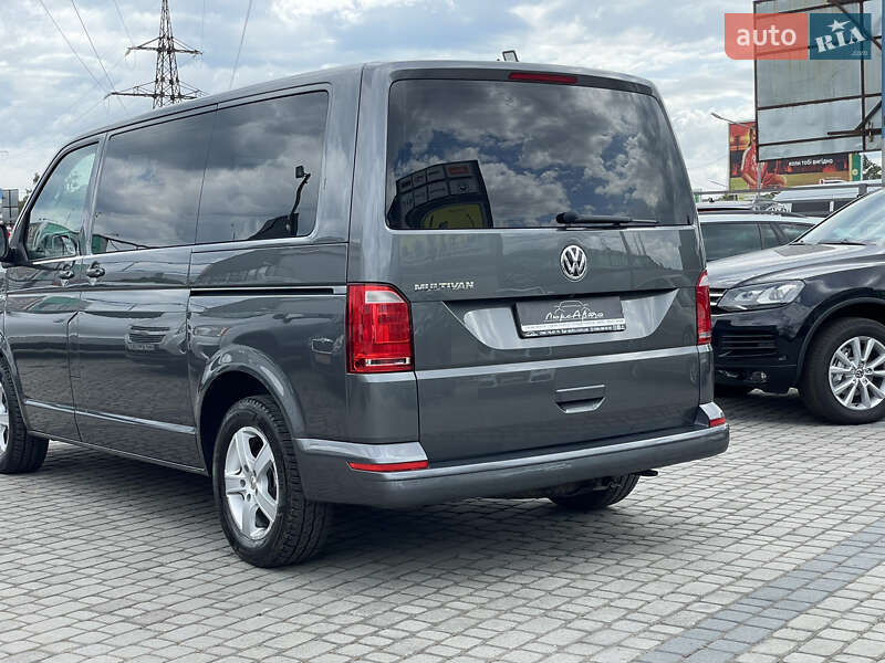 Минивэн Volkswagen Multivan 2018 в Мукачево