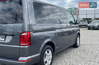 Минивэн Volkswagen Multivan 2018 в 