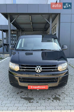 Минивэн Volkswagen Multivan 2012 в 