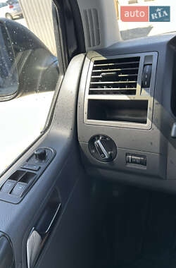 Минивэн Volkswagen Multivan 2012 в 