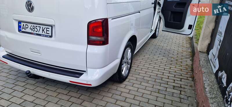 Минивэн Volkswagen Multivan 2013 в Львове