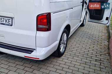 Минивэн Volkswagen Multivan 2013 в 