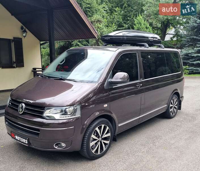 Минивэн Volkswagen Multivan 2012 в Киеве