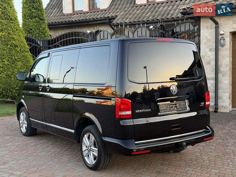 Мінівен Volkswagen Multivan 2014 в Одесі
