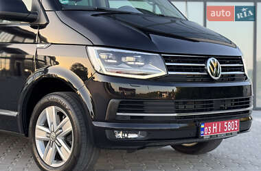 Минивэн Volkswagen Multivan 2019 в 