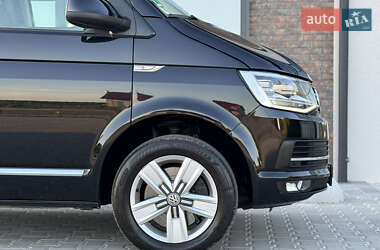 Минивэн Volkswagen Multivan 2019 в 