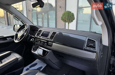 Минивэн Volkswagen Multivan 2019 в 
