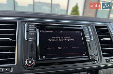 Минивэн Volkswagen Multivan 2019 в 