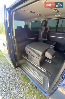 Минивэн Volkswagen Multivan 2015 в 
