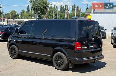 Минивэн Volkswagen Multivan 2012 в 
