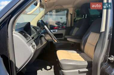 Минивэн Volkswagen Multivan 2012 в 