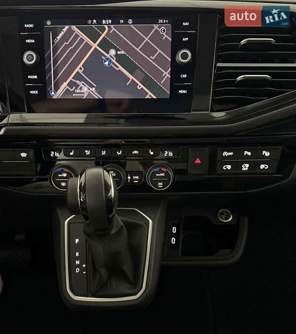 Минивэн Volkswagen Multivan 2023 в Черкассах