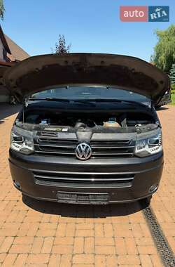 Минивэн Volkswagen Multivan 2014 в 
