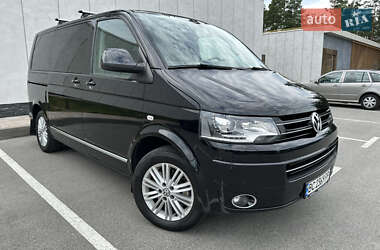 Минивэн Volkswagen Multivan 2014 в 