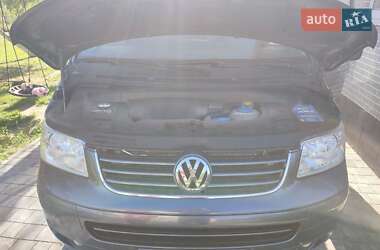 Минивэн Volkswagen Multivan 2004 в 