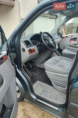 Минивэн Volkswagen Multivan 2004 в 