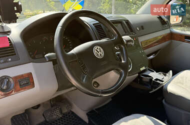 Мінівен Volkswagen Multivan 2008 в 