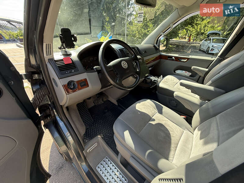 Мінівен Volkswagen Multivan 2008 в Житомирі