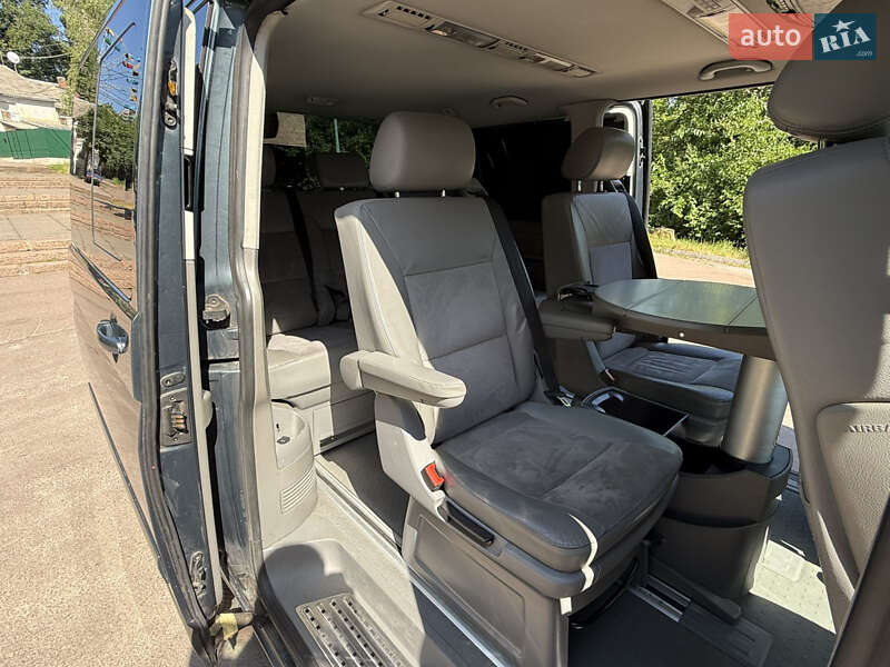 Мінівен Volkswagen Multivan 2008 в Житомирі