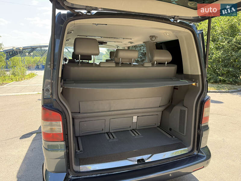 Мінівен Volkswagen Multivan 2008 в Житомирі